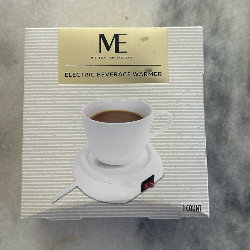 Electronic beverage warmer